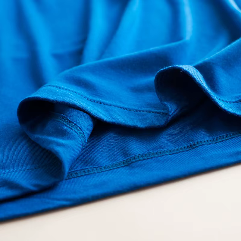 T-shirt à manches courtes pour femmes