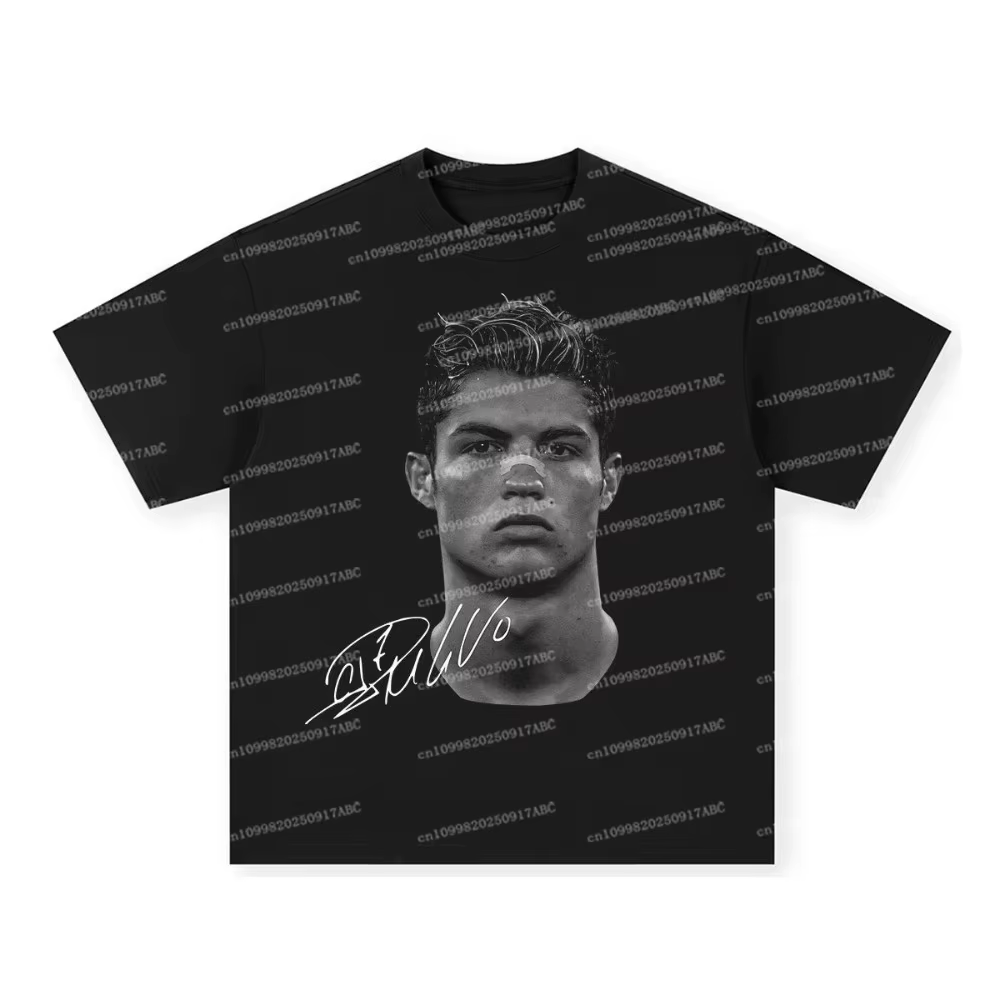 Nouveau Stock 2026 T-shirt Basique Décontracté Respirant à Manches Courtes avec Imprimé Lettres et Dessins Animés Thème Football Rétro