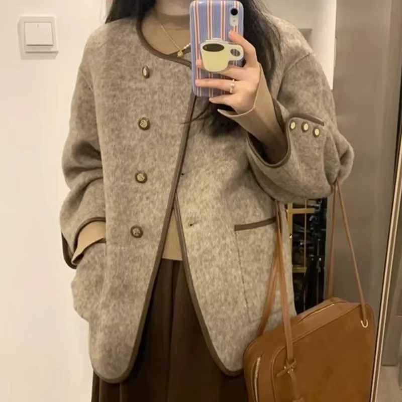 Manteau en mélange de laine pour femmes