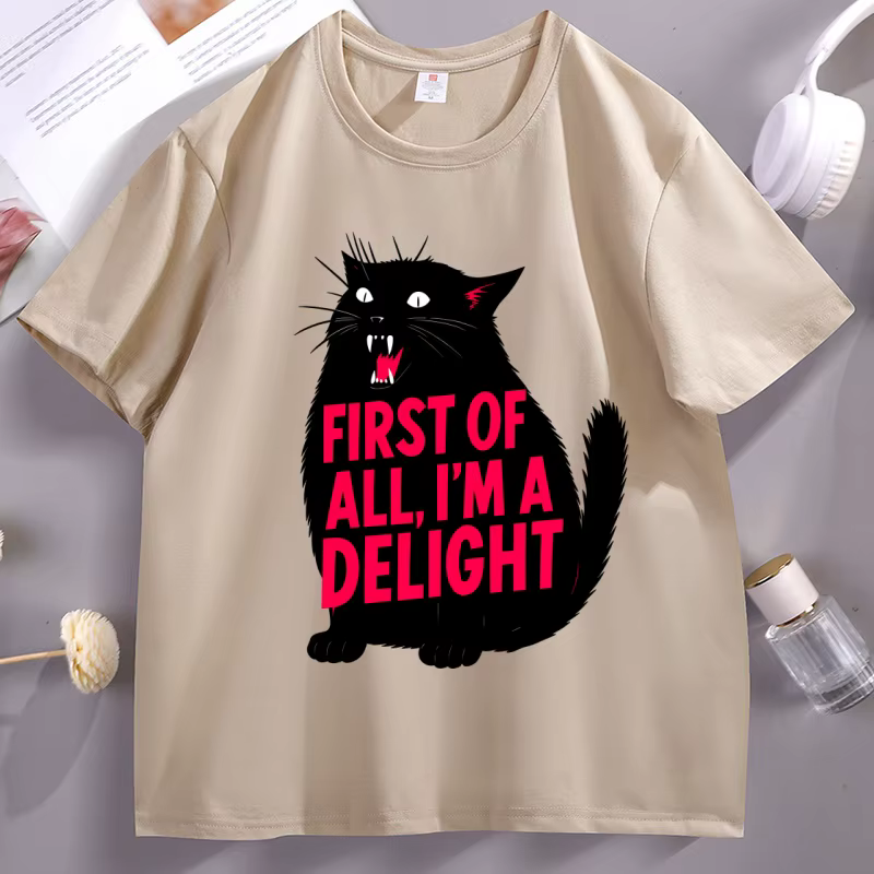 Premier d'All I'm A Delight T-Shirt chat drôle