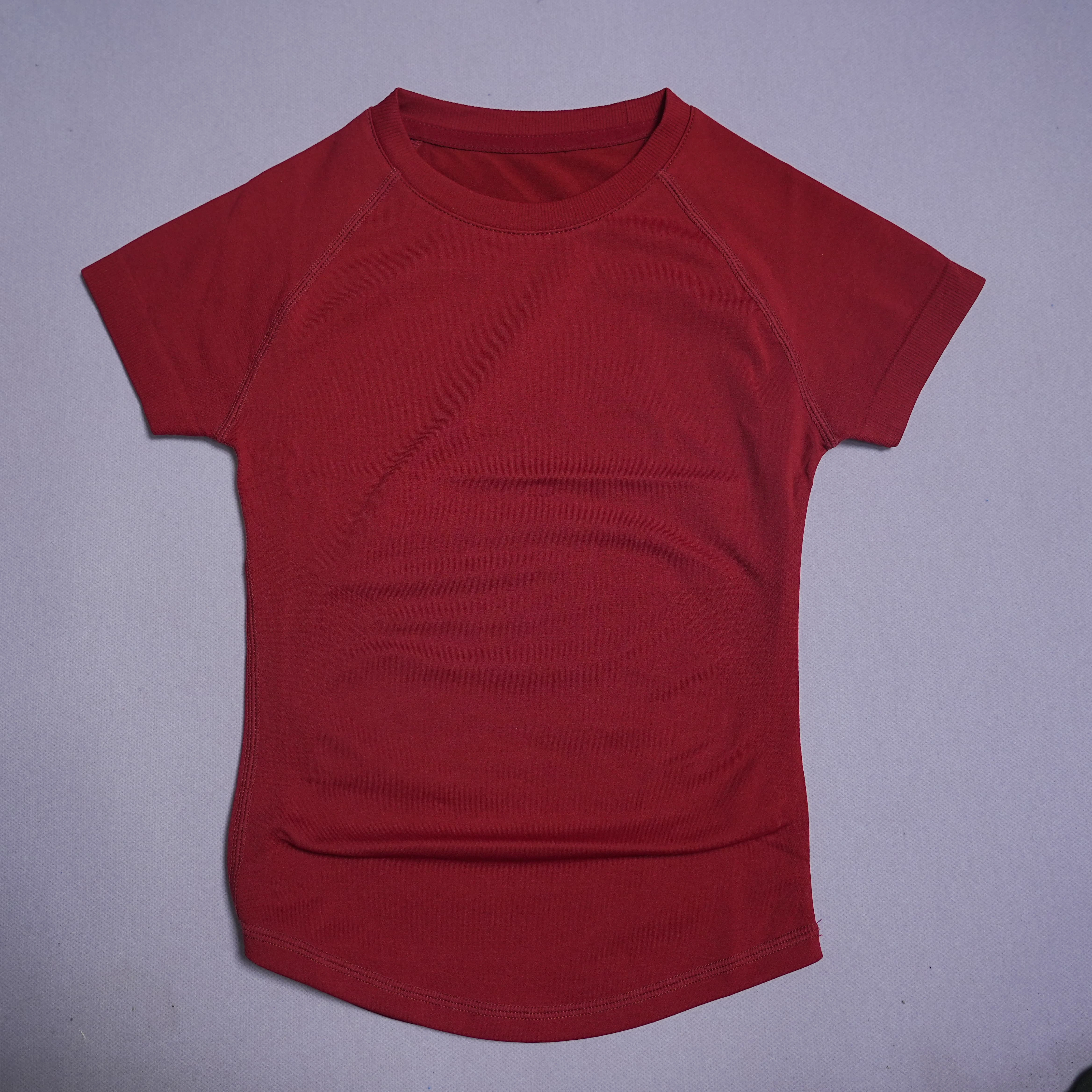 T-shirt de sport à manches courtes pour femme DFDK