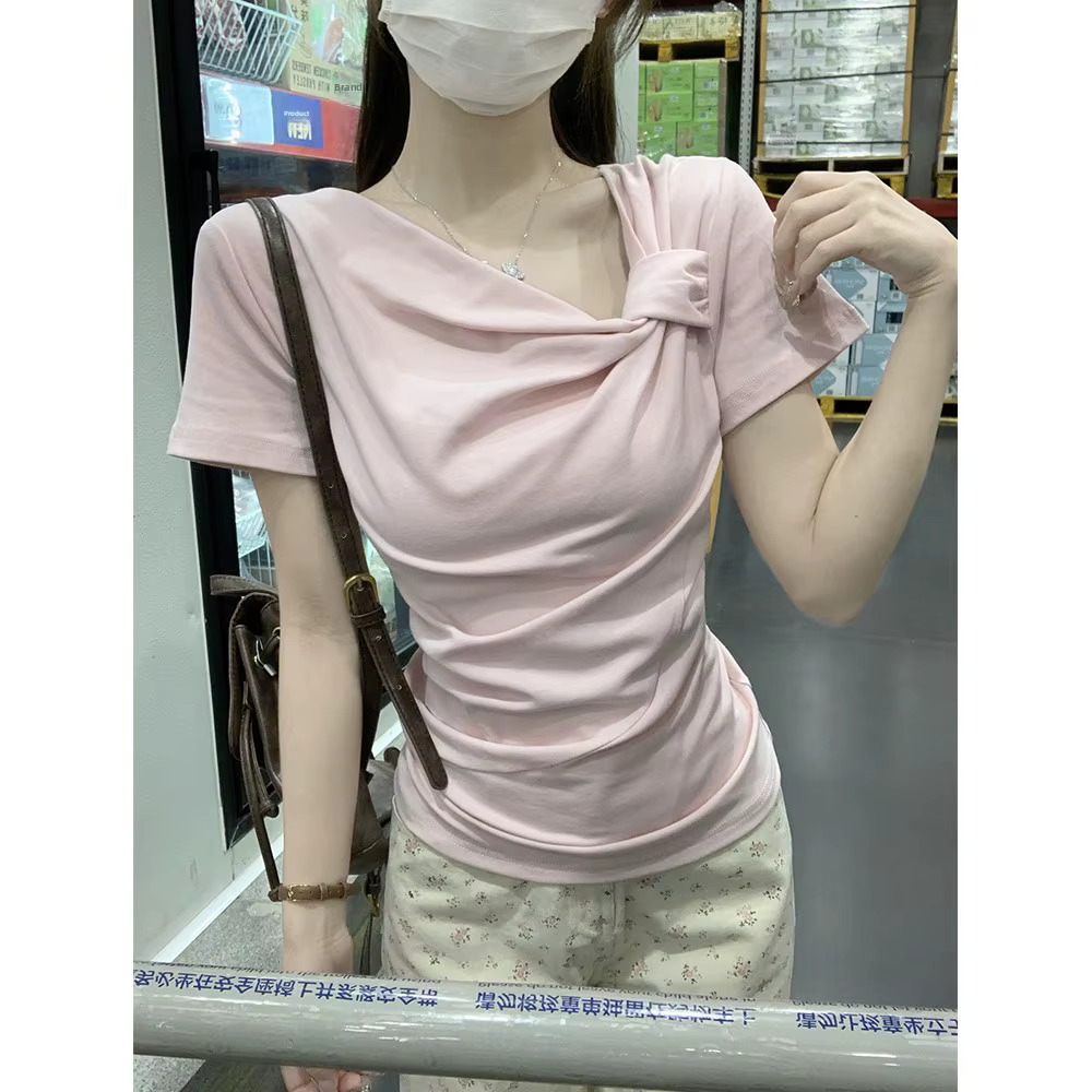 T-shirt blanc chic d'été pour femme