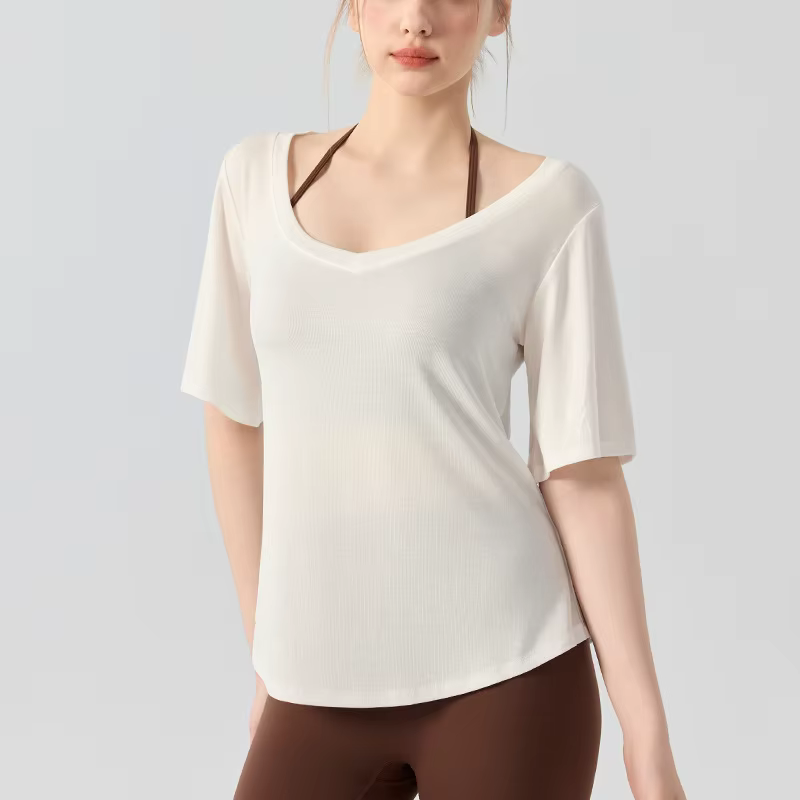 T-shirt de yoga pour femmes