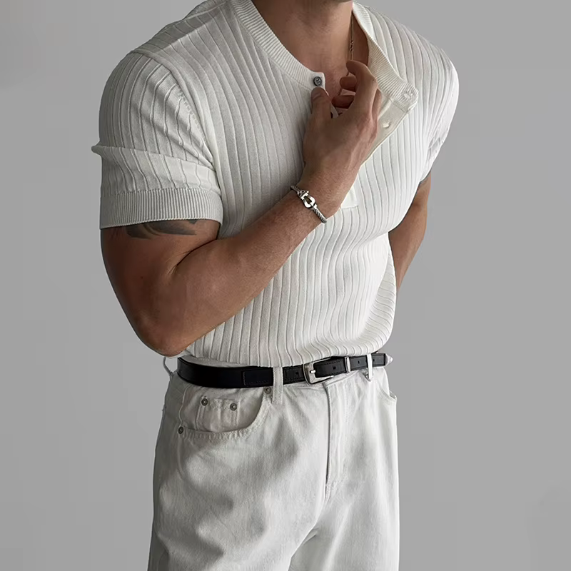 T-shirt Henley côtelé à manches courtes pour homme