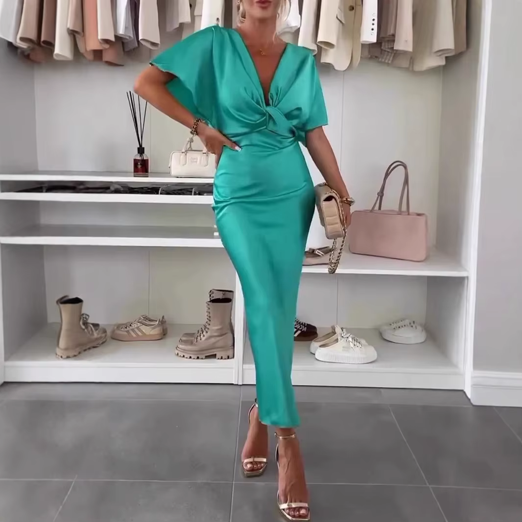 Robe longue élégante pour femme, style tendance, nouvelle collection été, en tissu polyester, taille haute, manches courtes, col en V, jupe à godets