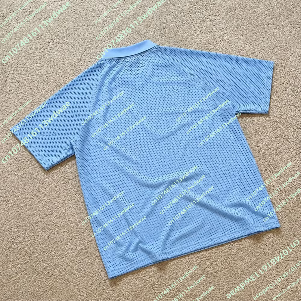 Maillot de football Argentine 2026 bleu et blanc rayé style rétro – T-shirt