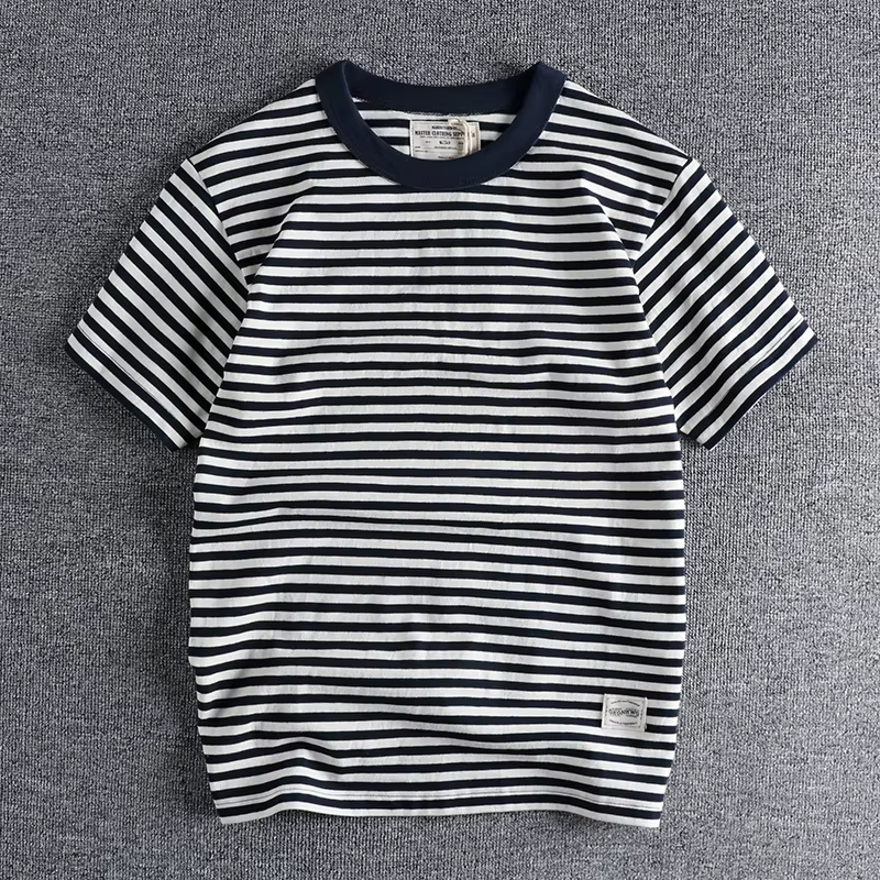 T-shirt rayé vintage pour homme