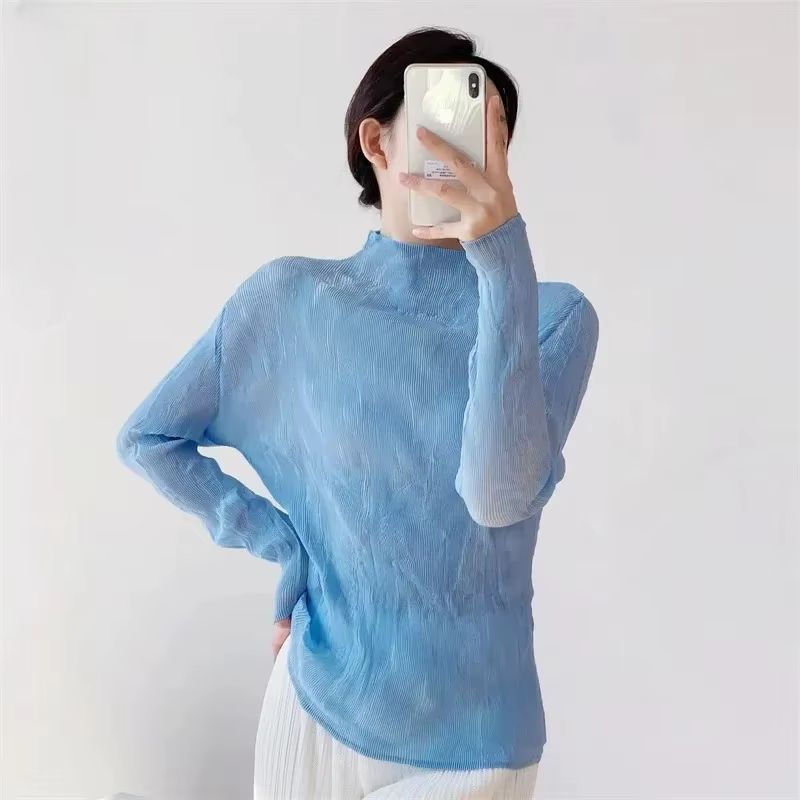 T-shirt femme polyvalent élégant élastique mince décontracté 2025 été nouveau hauts pullover Miyake plissé irrégulier à manches courtes Chic
