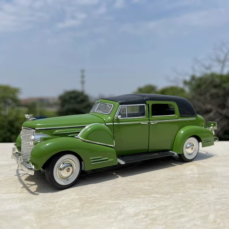 1:30 classique vieille voiture alliage Luxy modèle