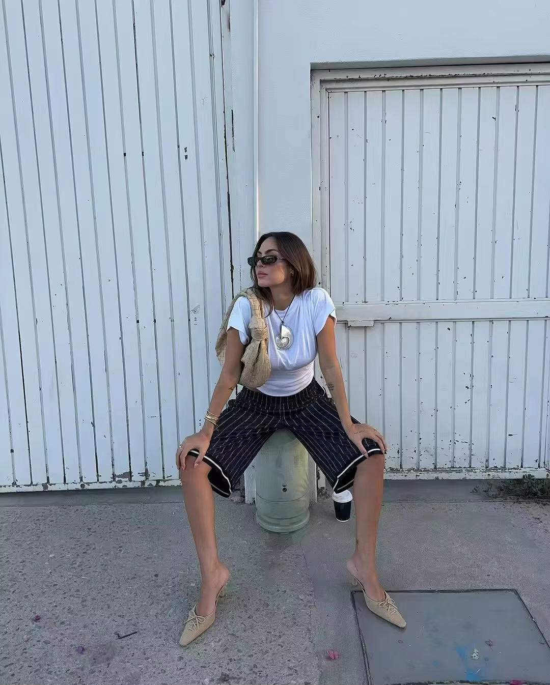 T-shirt gris à manches courtes pour femme