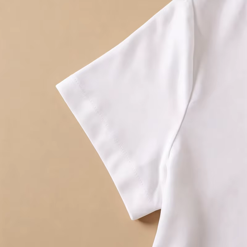 T-shirt pour femme style années 90