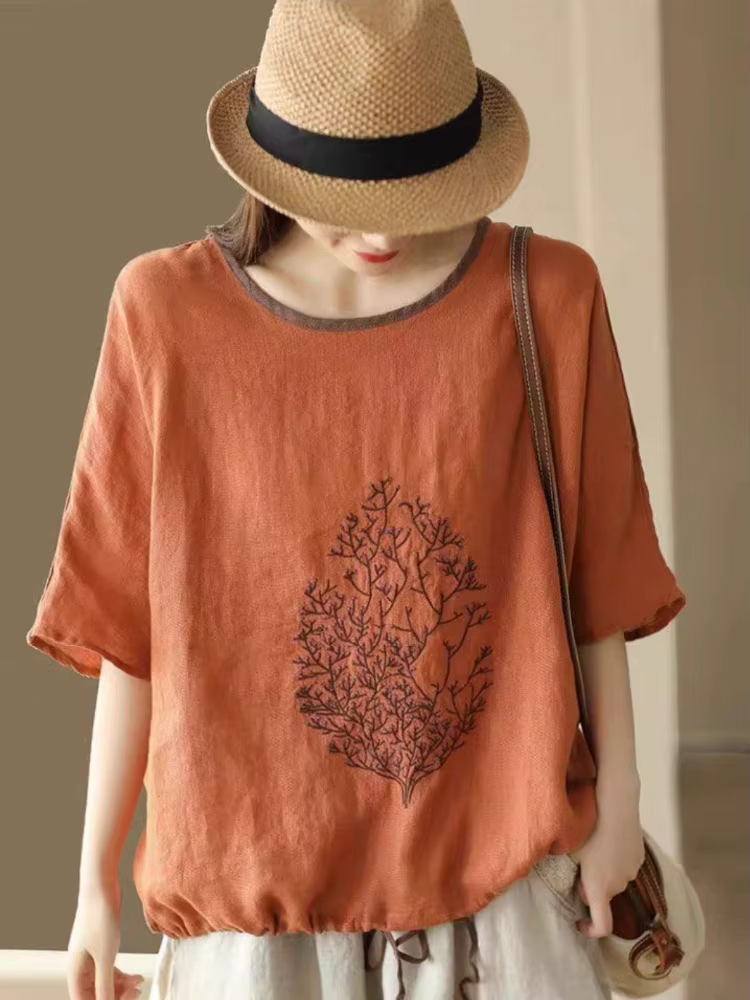 T-shirt à empiècements à col rond pour femmes