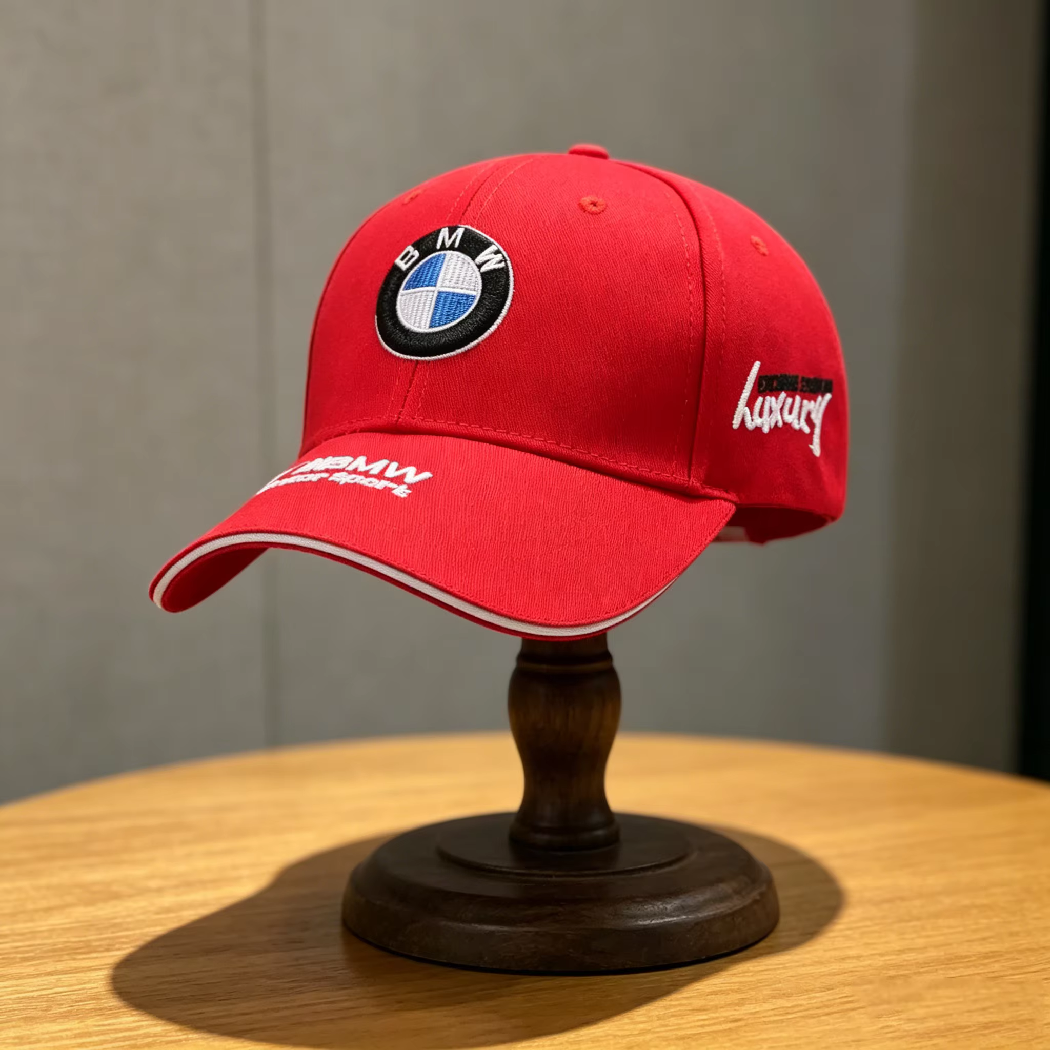Casquette de baseball brodée avec emblème Motorsport