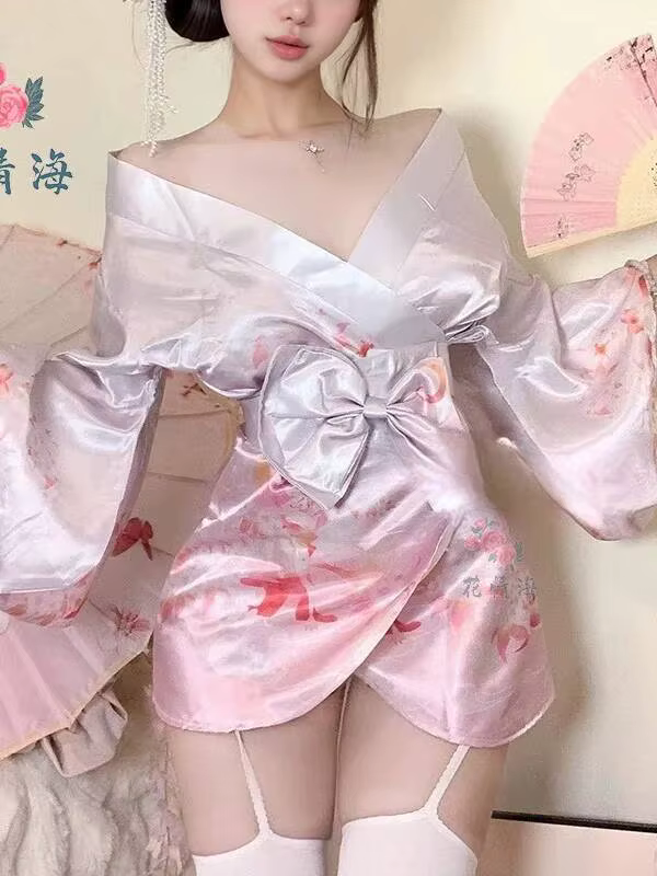 Kimono élégant de Style japonais
