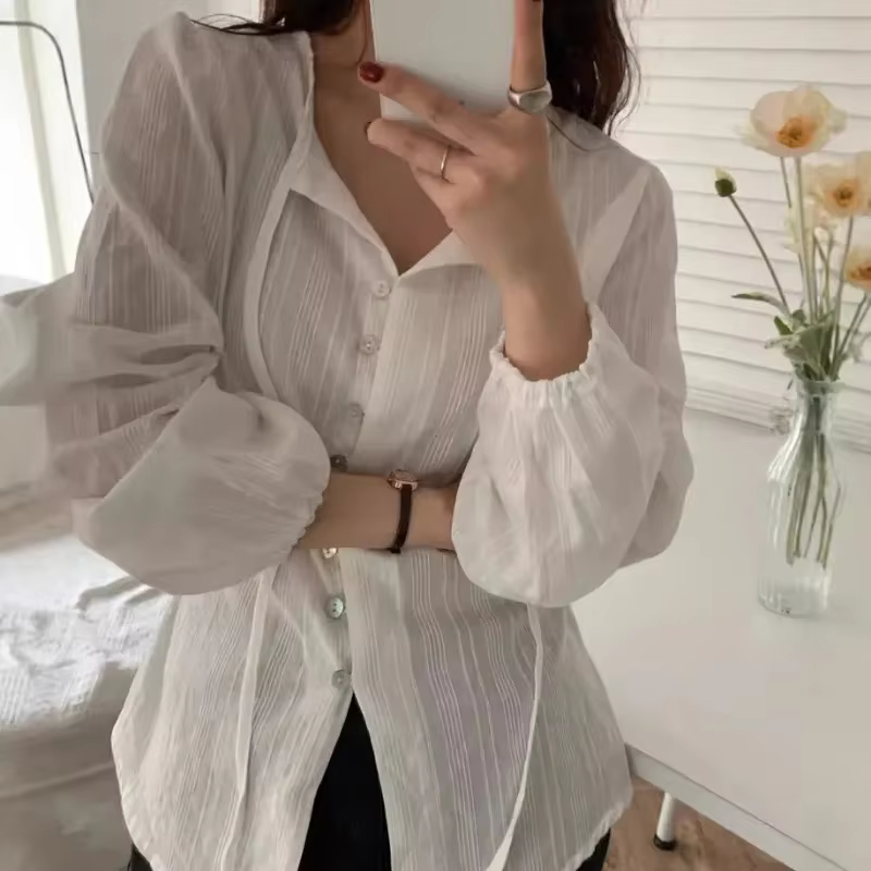 Chemise élégante à manches longues pour femmes