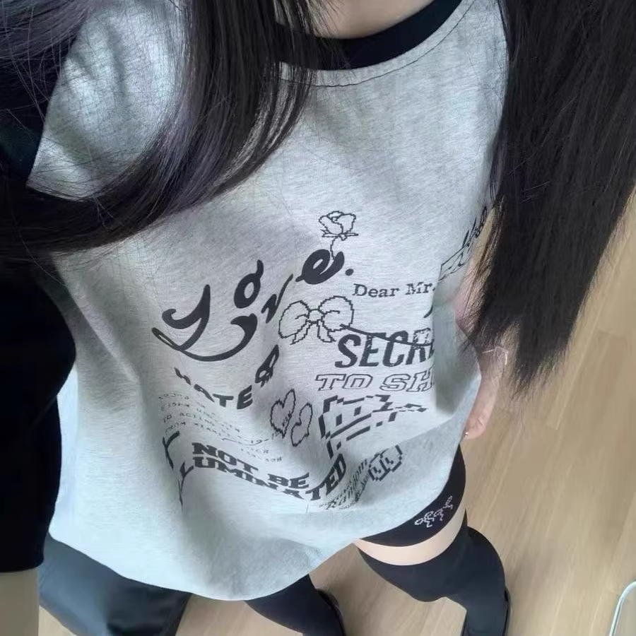 T-shirts à manches courtes pour femmes