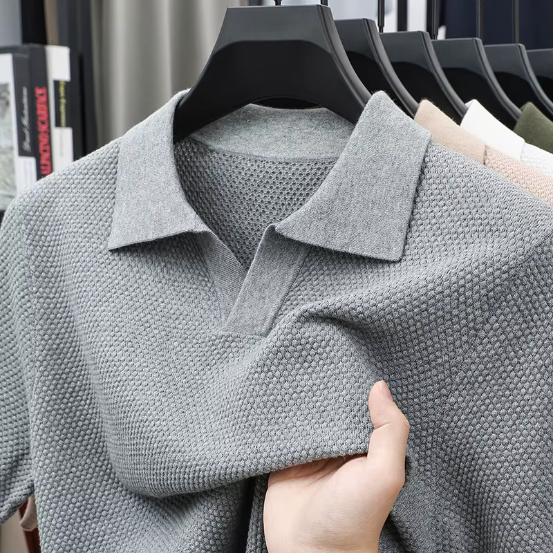 Polo en coton tricoté 100 % pour homme – Col en V à manches courtes