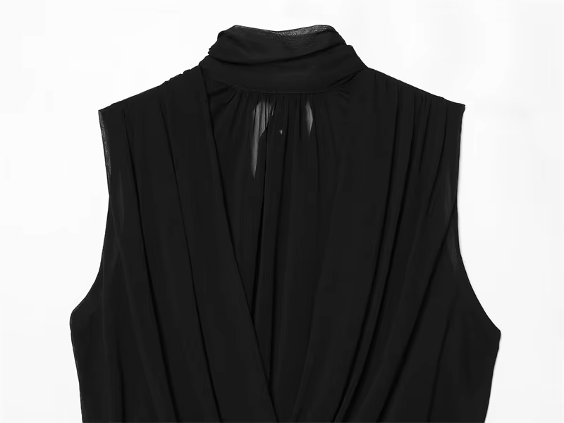Haut plissé noir sans manches pour femme