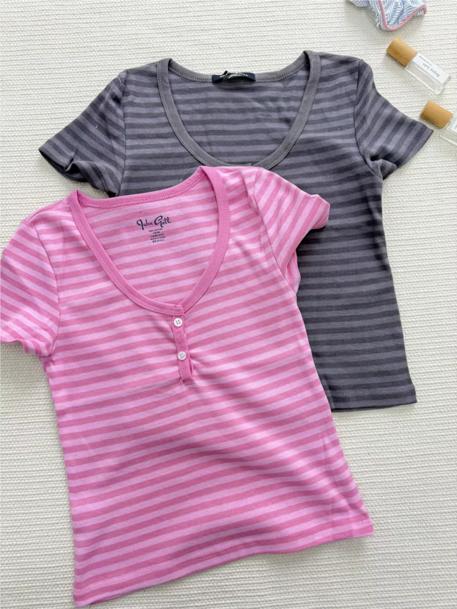 T-shirts à manches courtes col rond pour femmes