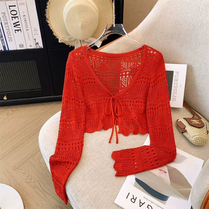 Cardigan en tricot crocheté pour femme
