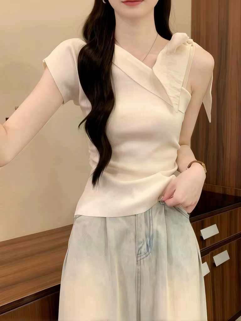 T-shirt élégant en tricot à nœud papillon pour femme