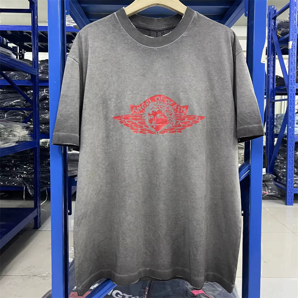 Saint ange lavé gris T-shirt