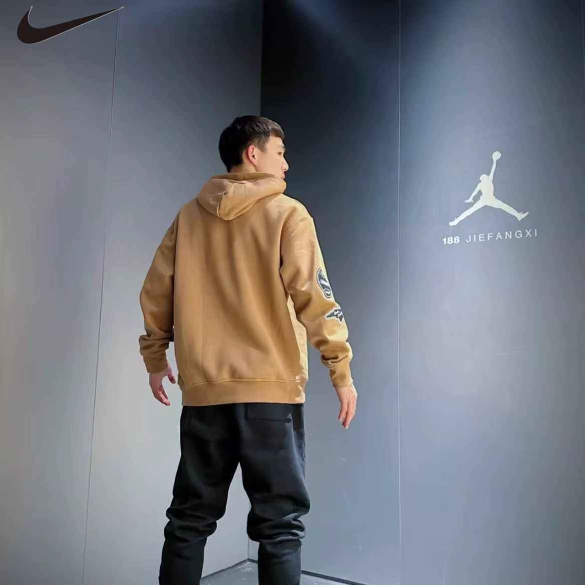 NIKE/Jordan Pull à capuche à manches longues de couleur unie pour entraînement sportif décontracté