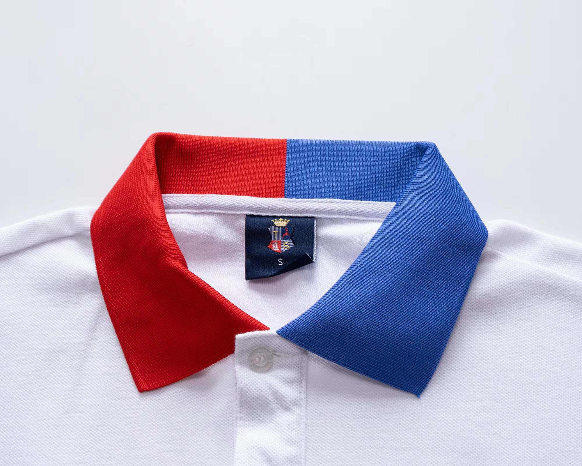 Polo en coton de haute qualité pour hommes Fans de football de Barcelona Symbole "Barca" brodé Cadeau du Nouvel An