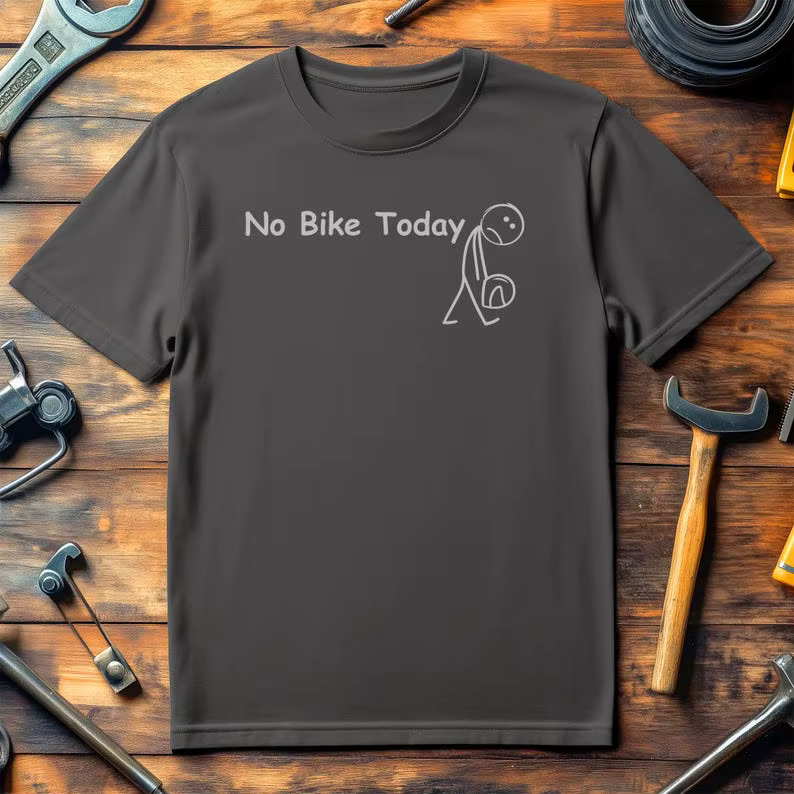 Pas de vélo aujourd'hui 2 T-Shirt moto et tête d'essence