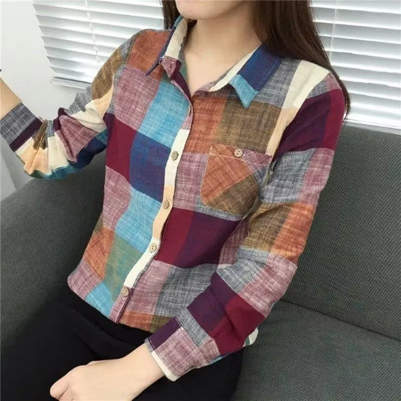 Chemise à carreaux en coton et lin pour femmes