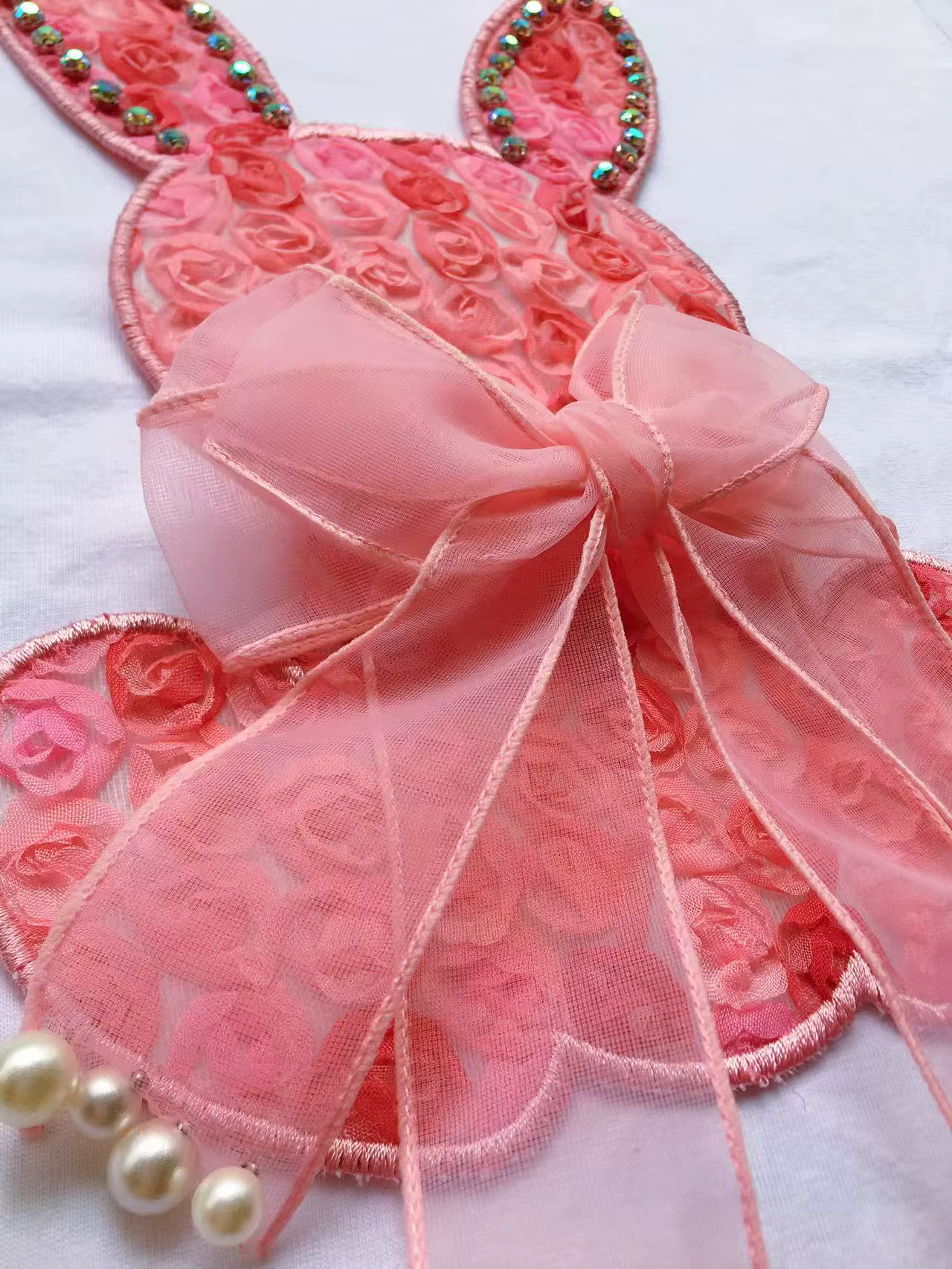 Boucle ours rose perles T-shirt lourd fait à la main Diomand brillant nœud papillon broderie