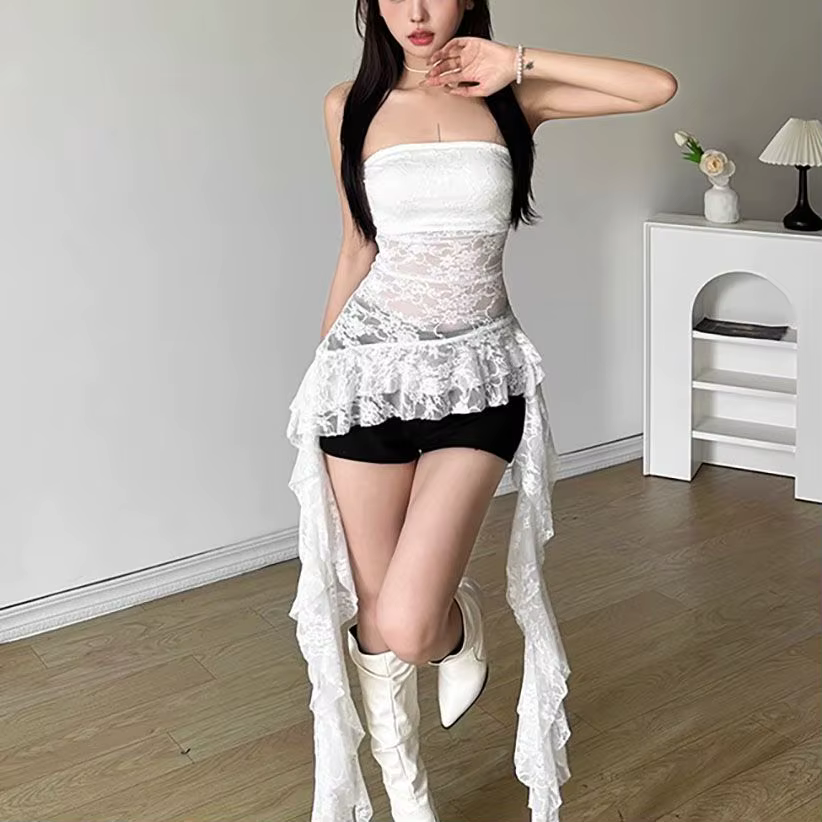 Doux Sexy Irrégulier Asymétrique Mince Débardeur Y2k Harajuku Dentelle T-shirt Femmes Noir Blanc Hauts À Volants Mignon Top Corset À La Mode Nouveau