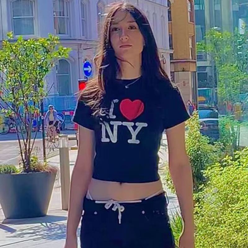 T-shirt à manches courtes pour femmes