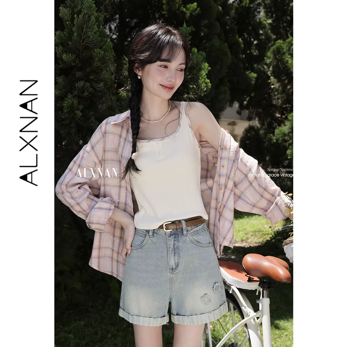 ALXNAN Débardeurs Femme Blanc Cassé Élégant Coupe Ajustée Camisole Été 2026 Décontracté Vacances Plage Sans Manches