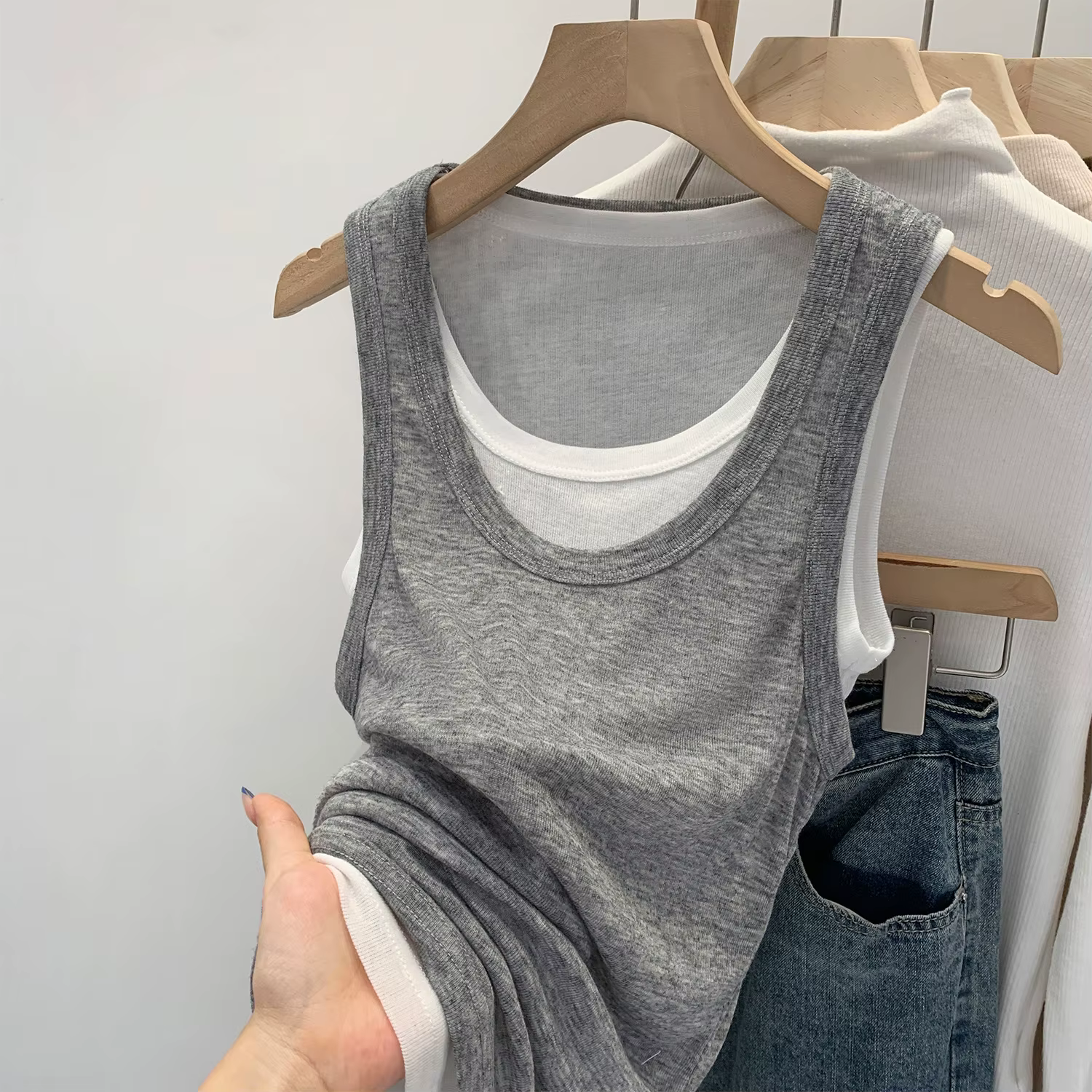 Débardeur Femme Gris Fin Style Sportif Color Block