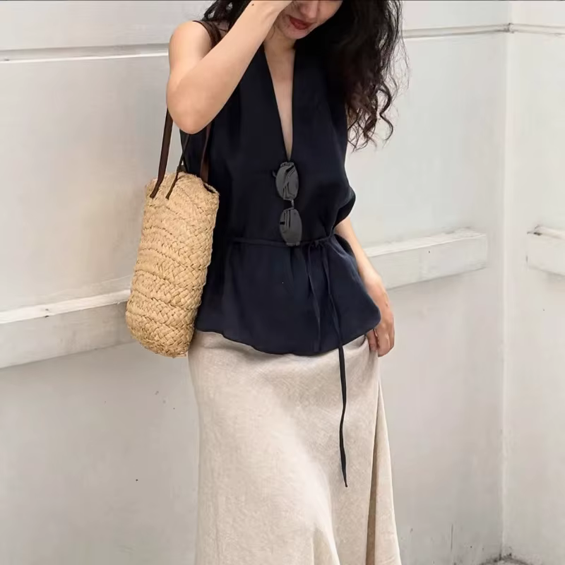Débardeur Halter Chic Marine pour Femme – Top Décontracté Printemps à Col Plongeant et Lacets – Nouvelle Collection 2026