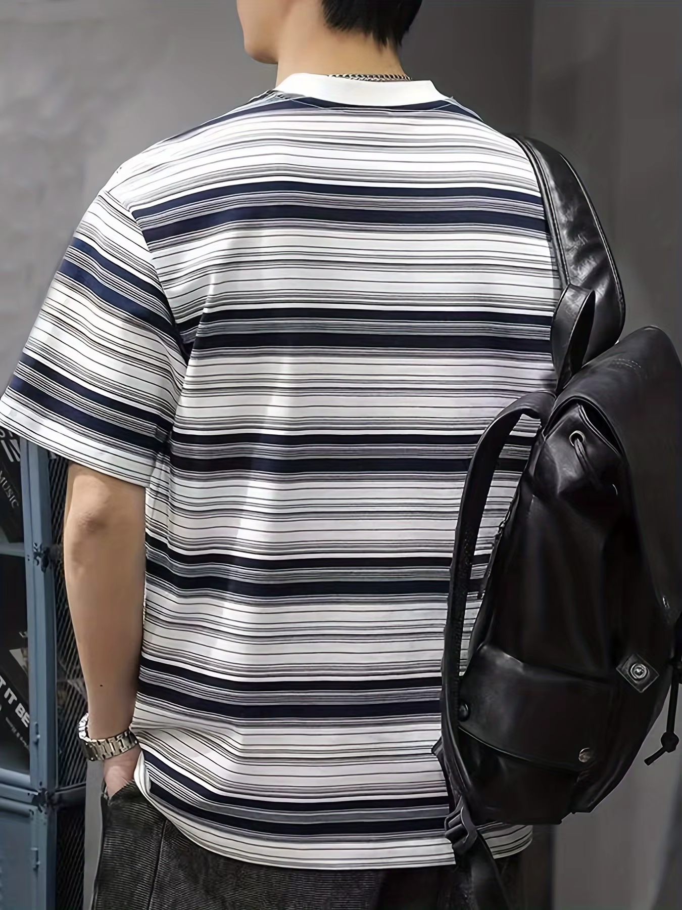 T-shirt imprimé rayé bleu et blanc pour hommes | Style de sport léger urbain