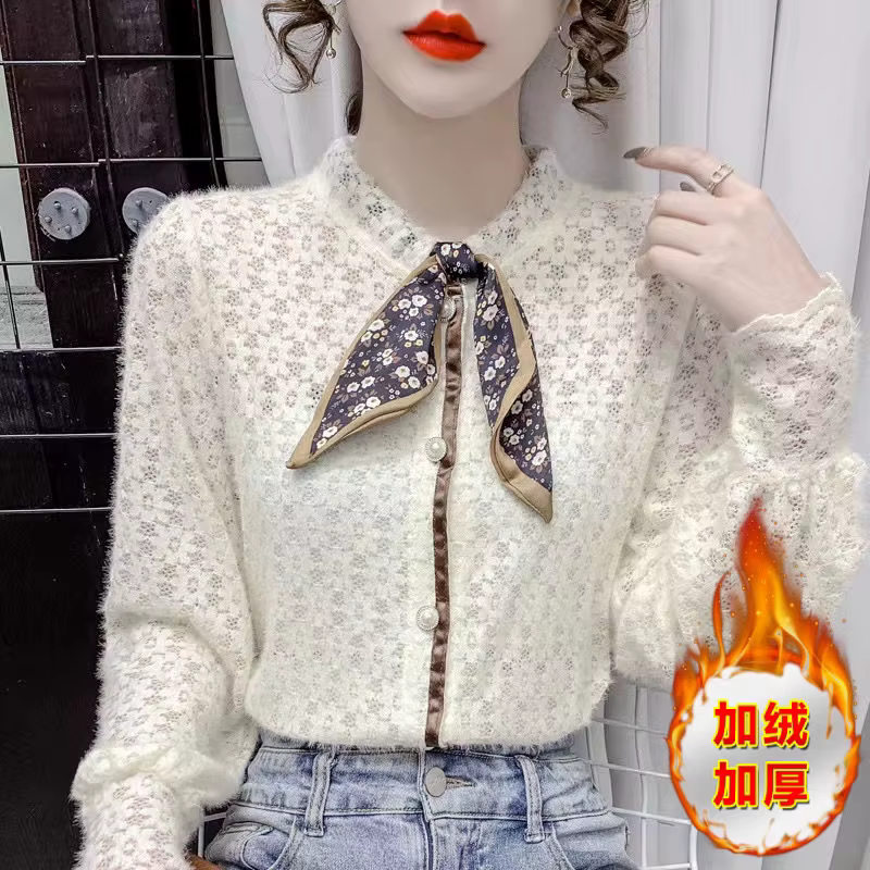 Chemise en velours pour femmes, automne hiver, écharpe à manches longues, collier, chemise en dentelle imprimée, haut à manches bouffantes intérieures en maille à la mode