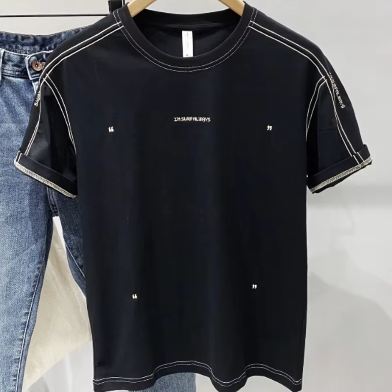 T-shirt à col rond brodé pour hommes