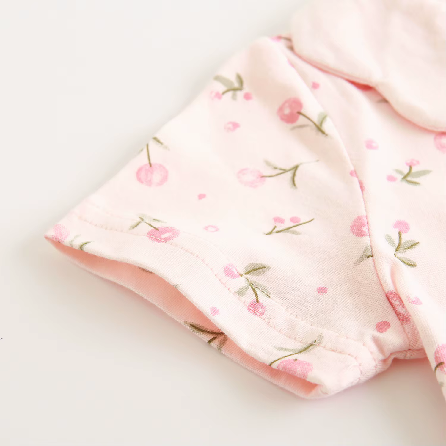 T-shirt rose tendance pour bébés filles
