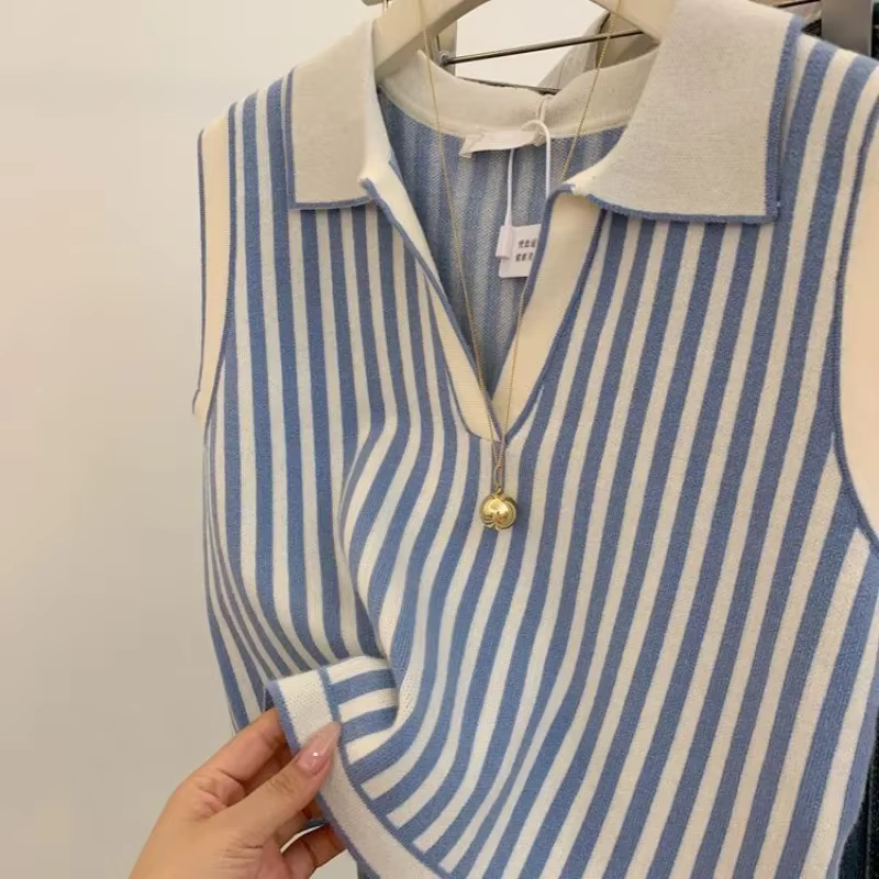 Haut sans manches à col jeune rayé bleu pour femmes