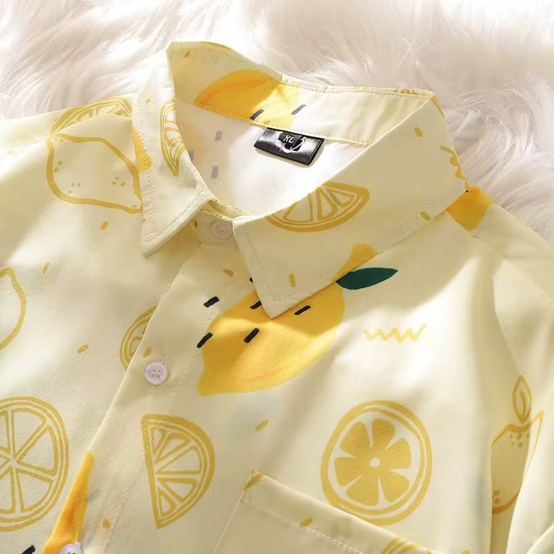 Plage demi manches chemise hommes été nouveau japonais rétro décontracté ample citron imprimé revers manteaux populaire polyvalent femmes mince hauts
