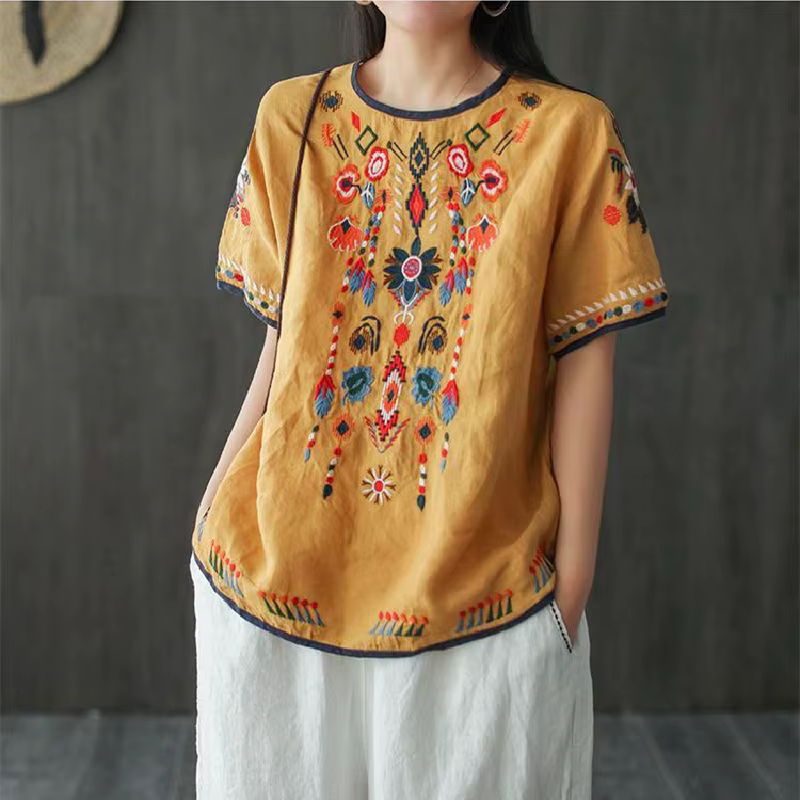T-shirt femme été 2025 tenue haut à manches courtes