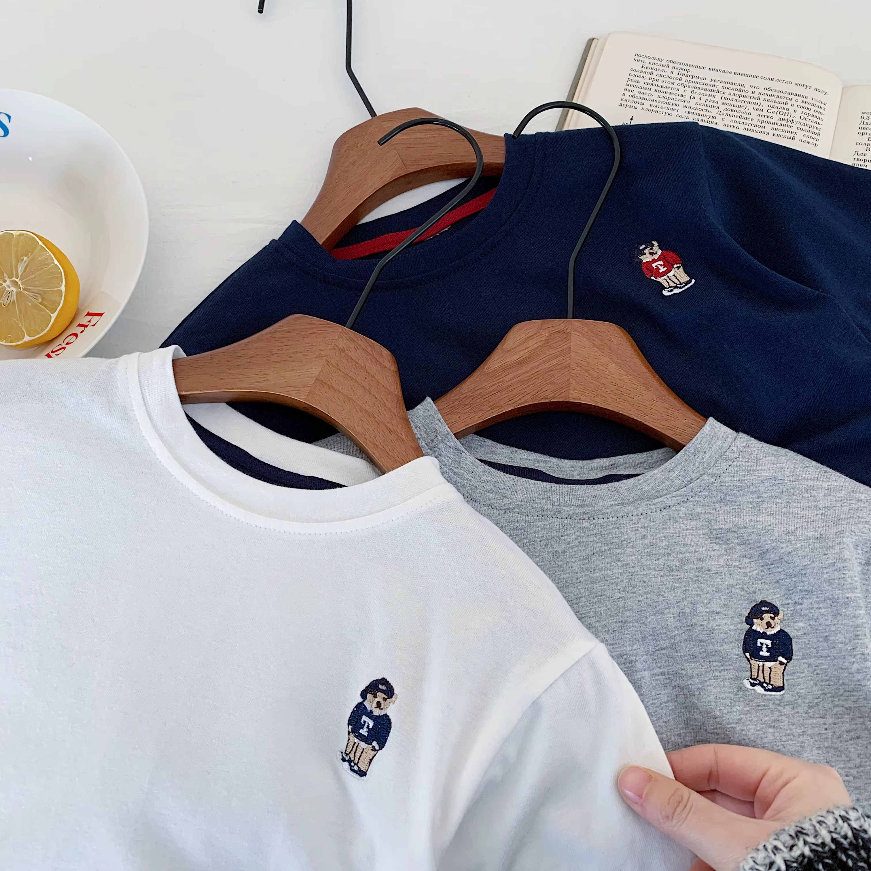 T-shirt pour enfants printemps garçons et filles rayé ours Base chemise bébé polyvalent à manches longues T à la mode