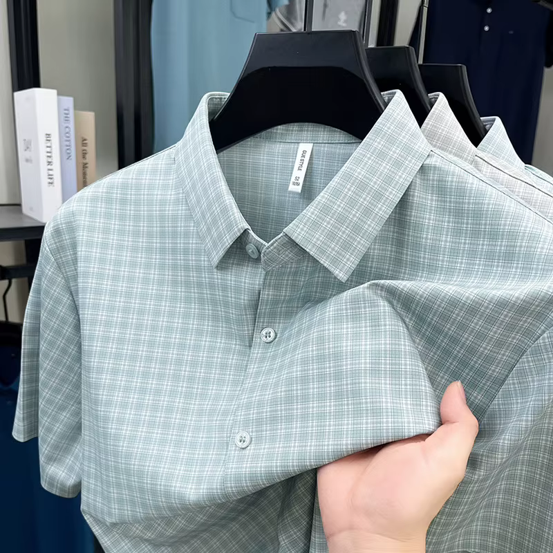 Chemise à carreaux à manches courtes pour homme