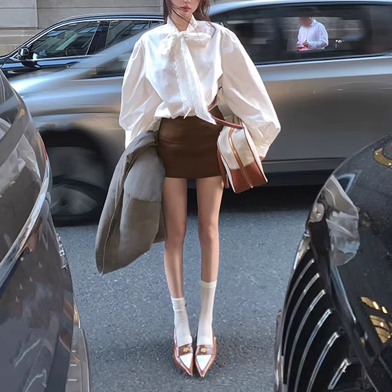 Chemise à volants en dentelle élégante et polyvalente pour femmes