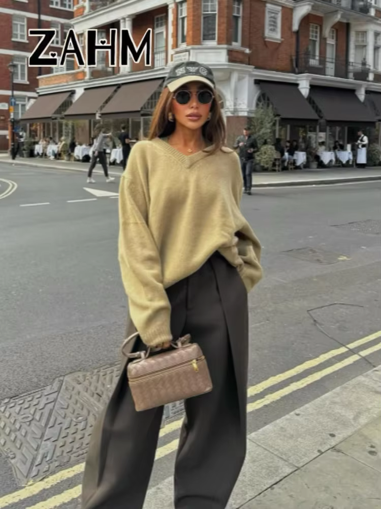Pull tricoté élégant à col en v pour femme