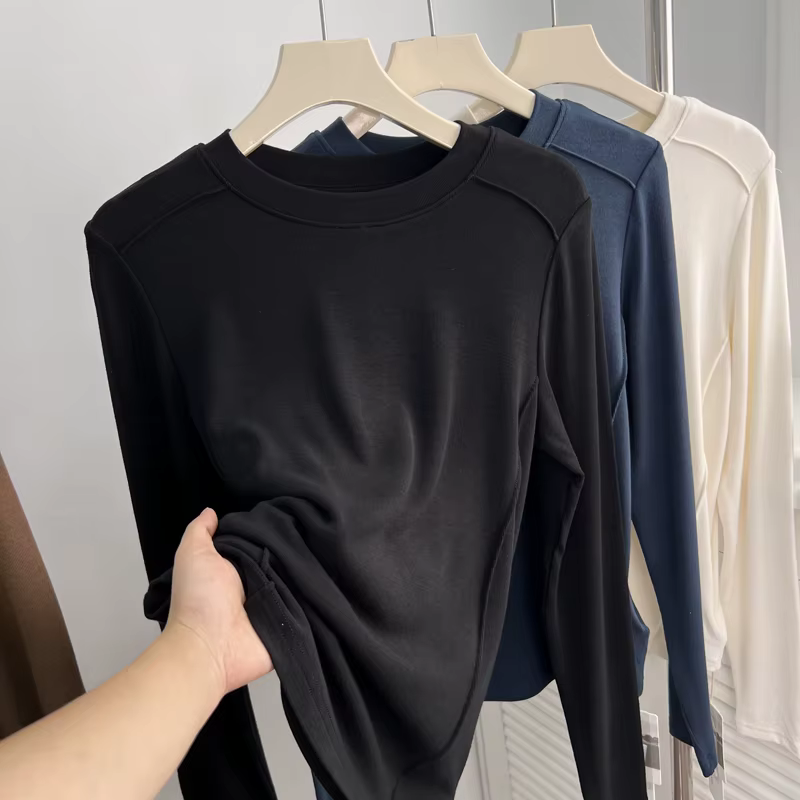 T-shirt à manches longues et col rond pour femme