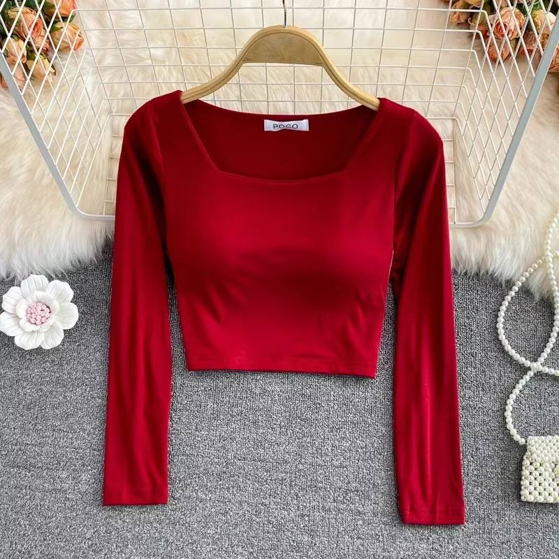 T-shirt à manches longues pour femmes avec soutien-gorge intégré