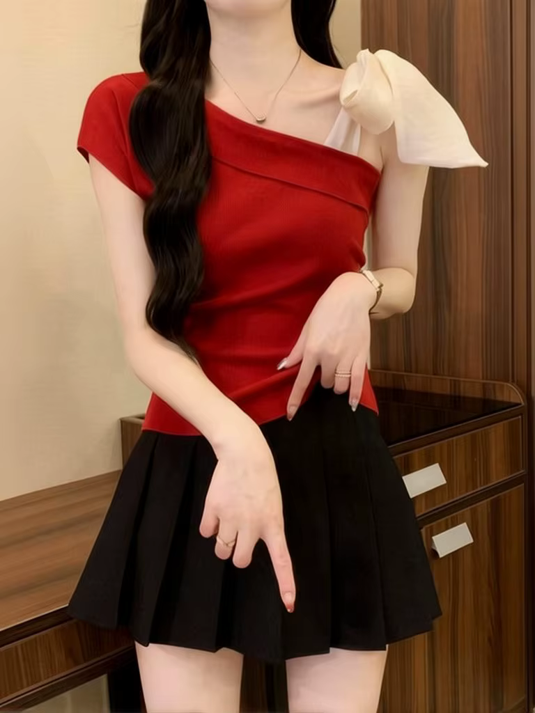 T-shirt élégant en tricot à nœud papillon pour femme